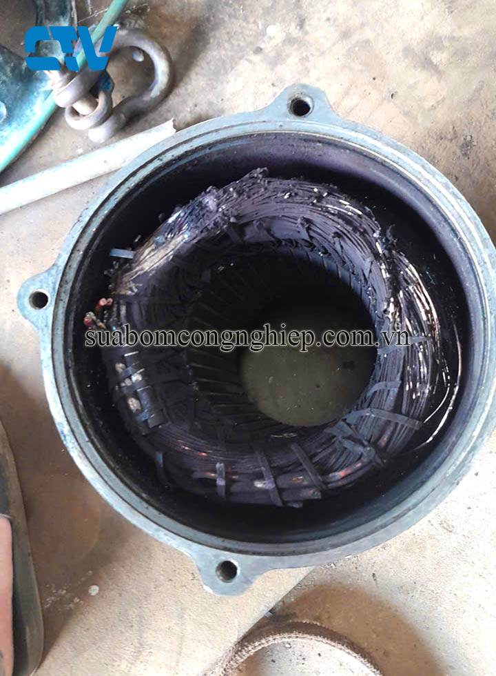 Cường Thịnh Vương – Giải pháp sửa chữa máy bơm công nghiệp bị cháy nhanh chóng, hiệu quả